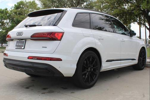 Carrara White 2023 Audi Q7 55 Prestige