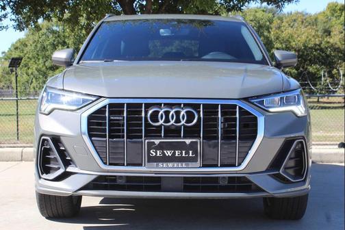 2024 Audi Q3 45 S line Premium Plus