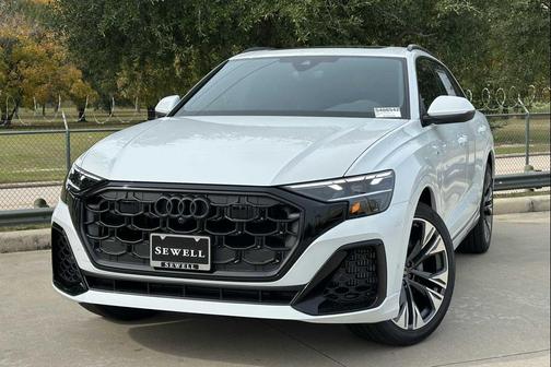 Glacier White Metallic 2026 Audi Q8 55 Premium Plus