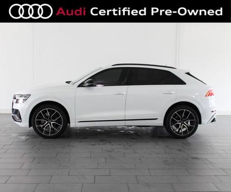 Photo 5 of 28 of 2021 Audi SQ8 Prestige
