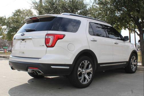 2018 Ford Explorer Platinum