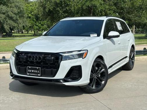 2025 Audi Q7 55 Premium Plus