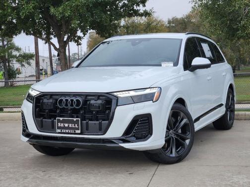 2025 Audi Q7 55 Prestige