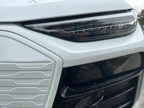 2025 Audi Q6 e-tron Premium Plus