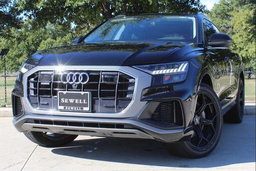 2023 Audi Q8 55 Premium Plus