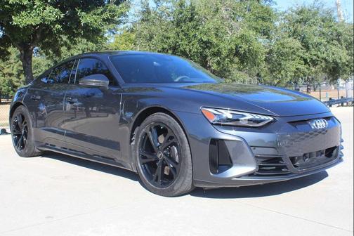 2023 Audi e-tron GT Premium Plus quattro