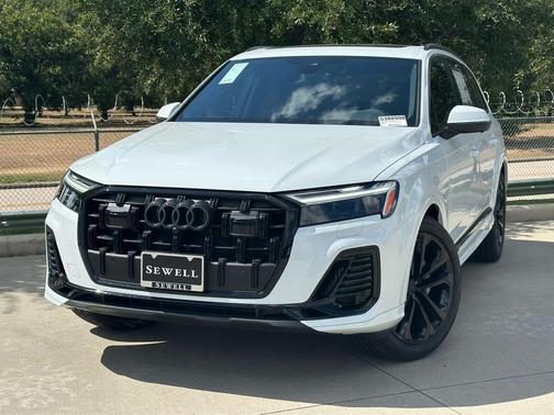 2026 Audi Q7 55 Premium Plus