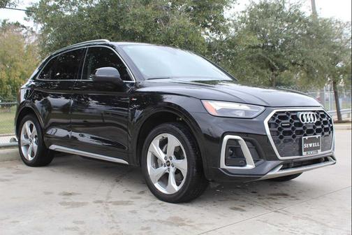 2022 Audi Q5 45 S line Premium Plus