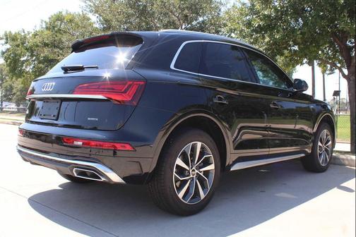 2024 Audi Q5 45 S line Premium Plus