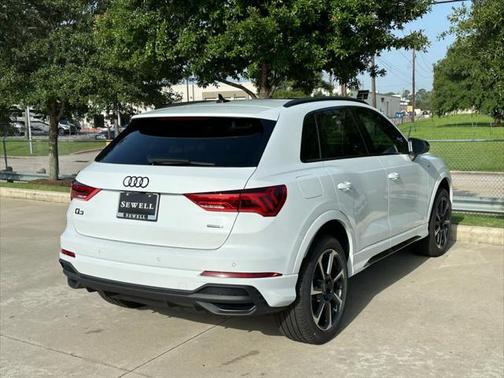 2025 Audi Q3 45 S line Premium Plus