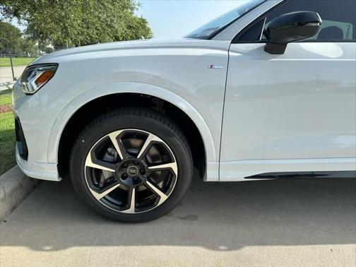2025 Audi Q3 45 S line Premium Plus