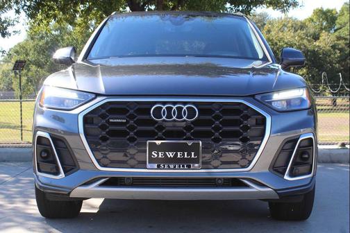 2023 Audi Q5 45 S line Premium Plus