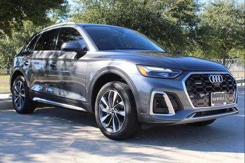 2023 Audi Q5 45 S line Premium Plus