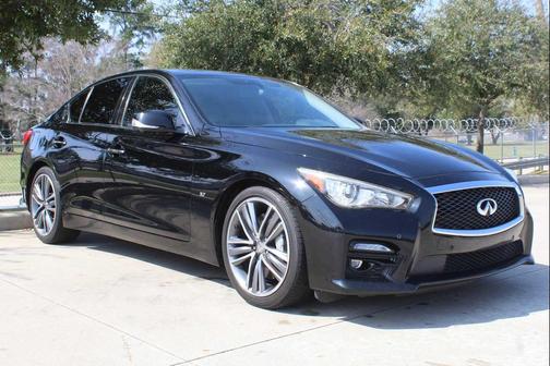 2015 INFINITI Q50 Sport