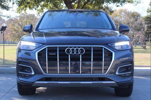 2023 Audi Q5 40 Premium Plus