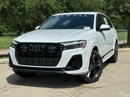 2025 Audi Q7 55 Premium Plus