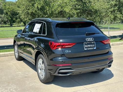 2025 Audi Q3 45 S line Premium Plus