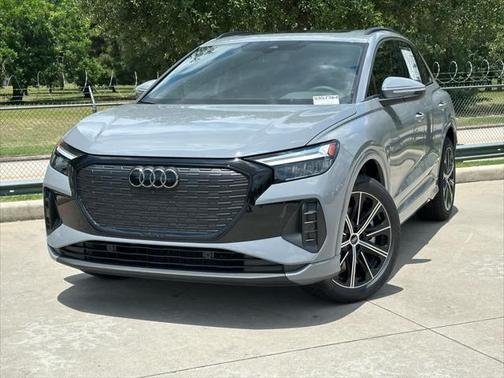 2025 Audi Q4 e-tron Premium 45 quattro