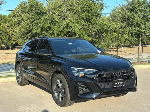 2026 Audi Q8 55 Premium