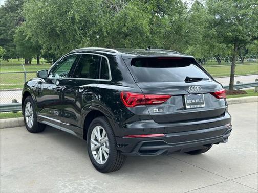 2024 Audi Q3 45 S line Premium Plus
