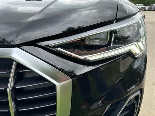 2024 Audi Q3 45 S line Premium Plus