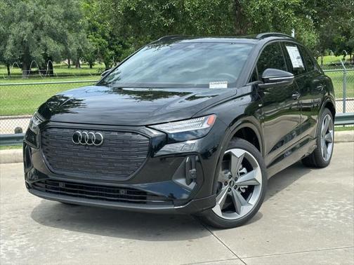 2025 Audi Q4 e-tron Prestige 55 quattro