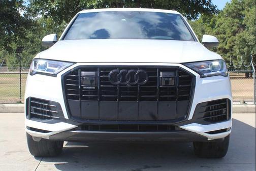 2023 Audi Q7 55 Premium Plus