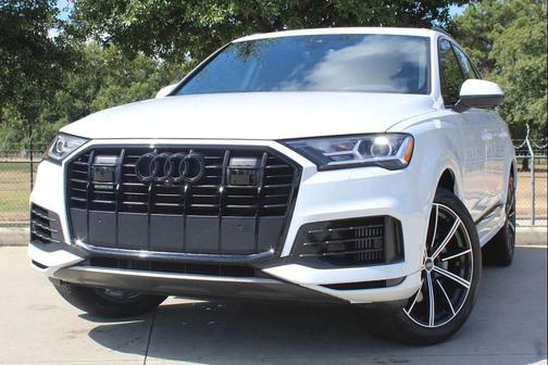 2023 Audi Q7 55 Premium Plus