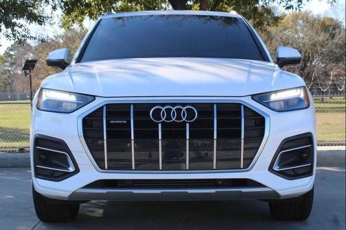 2022 Audi Q5 40 Premium