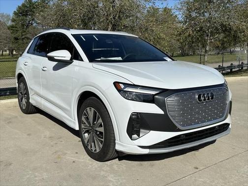 2025 Audi Q4 e-tron Premium 45 RWD