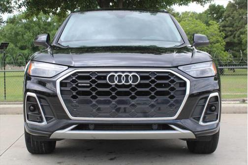 2022 Audi Q5 45 S line Premium