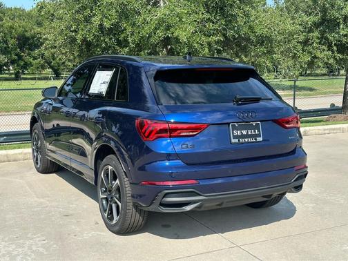 2025 Audi Q3 45 S line Premium Plus