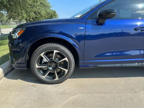 2025 Audi Q3 45 S line Premium Plus