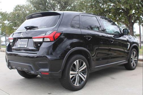 2023 Mitsubishi Outlander Sport SE