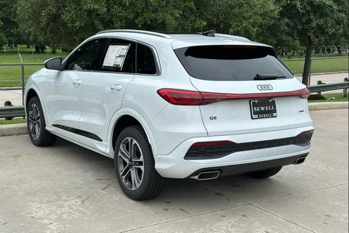WHITE 2026 Audi Q5 Premium TFSI quattro S tronic