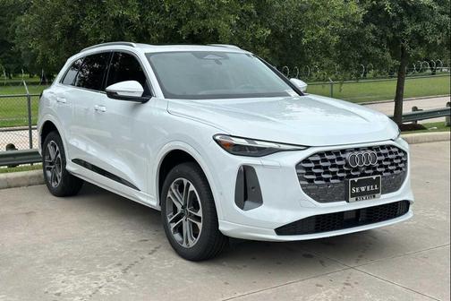 WHITE 2026 Audi Q5 Premium TFSI quattro S tronic
