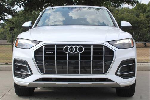 2023 Audi Q5 40 Premium Plus