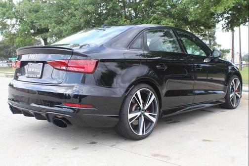 Mythos Black Metallic 2018 Audi RS 3 2.5T