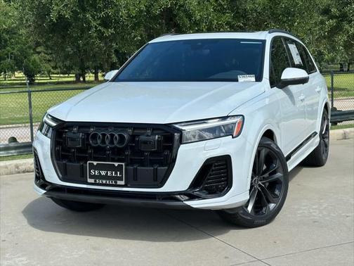 2025 Audi Q7 55 Premium Plus