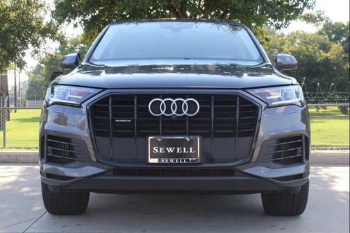 2020 Audi Q7 55 Premium Plus