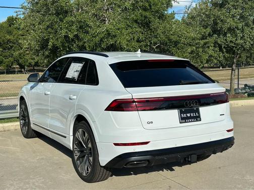 2026 Audi Q8 55 Premium Plus