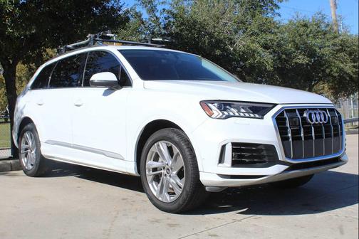 2023 Audi Q7 55 Premium