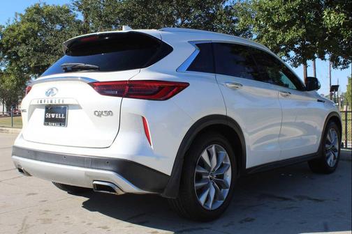 2019 INFINITI QX50 ESSENTIAL