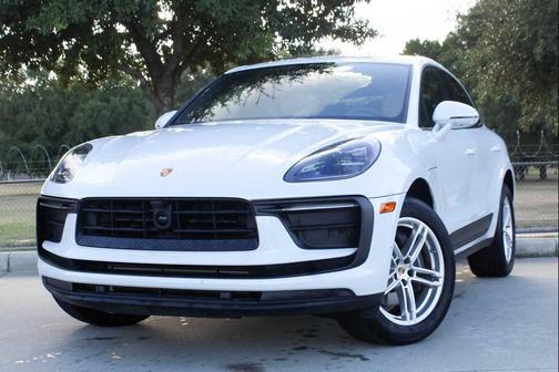 2024 Porsche Macan AWD