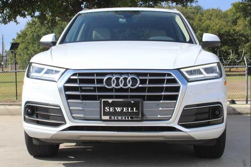 2020 Audi Q5 45 Premium Plus