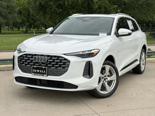 2025 Audi Q5 Premium Plus