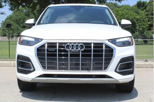 2023 Audi Q5 40 Premium Plus