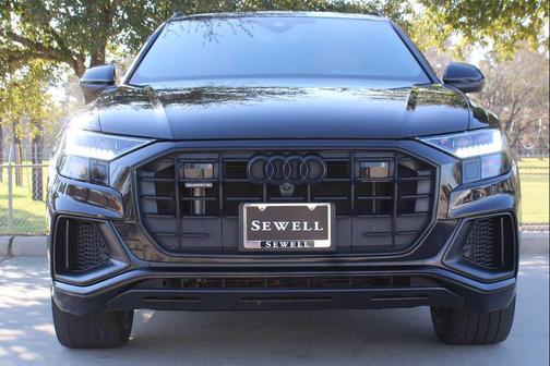 2023 Audi Q8 55 Prestige