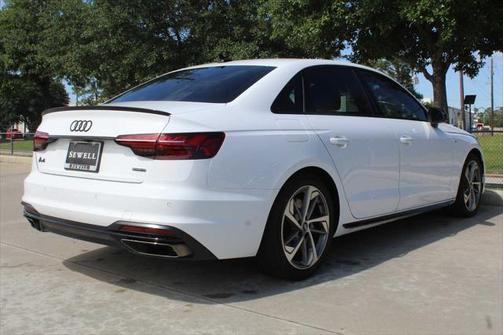 2024 Audi A4 45 S line Premium Plus