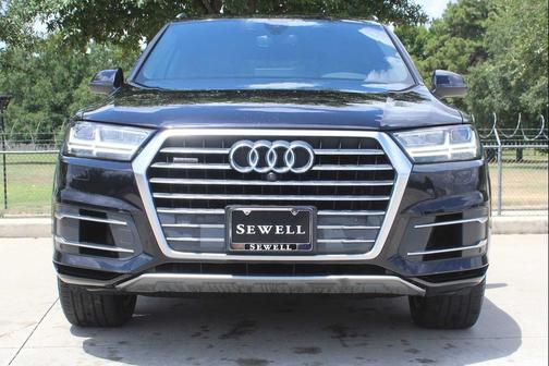 2019 Audi Q7 55 Premium